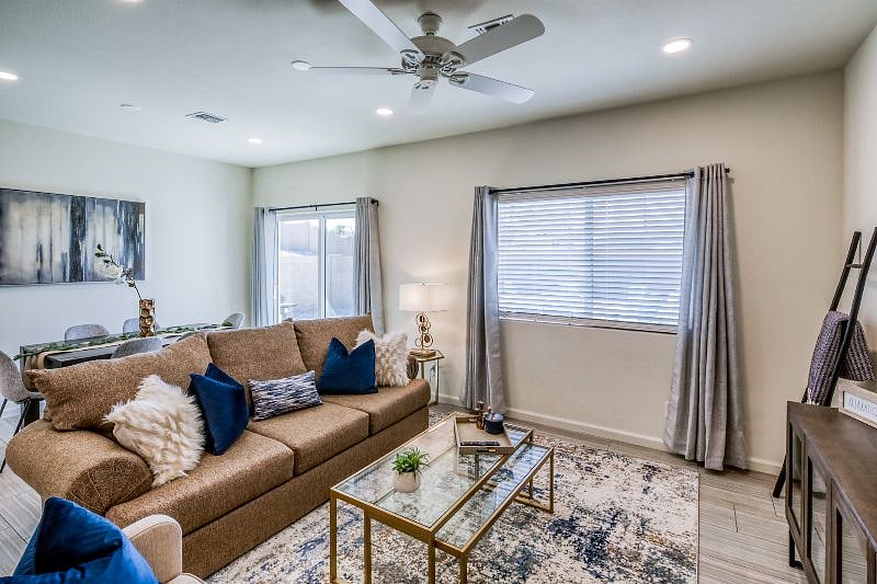 Furnished Finder property 328070_1 photo 4