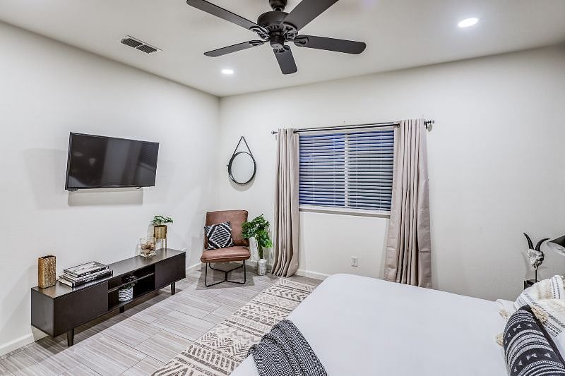 Furnished Finder property 328070_1 photo 7