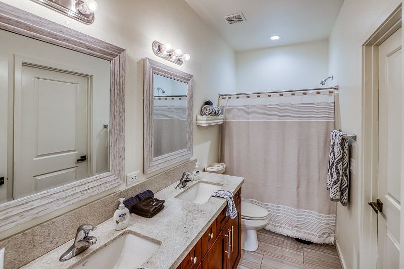 Furnished Finder property 328070_1 photo 10