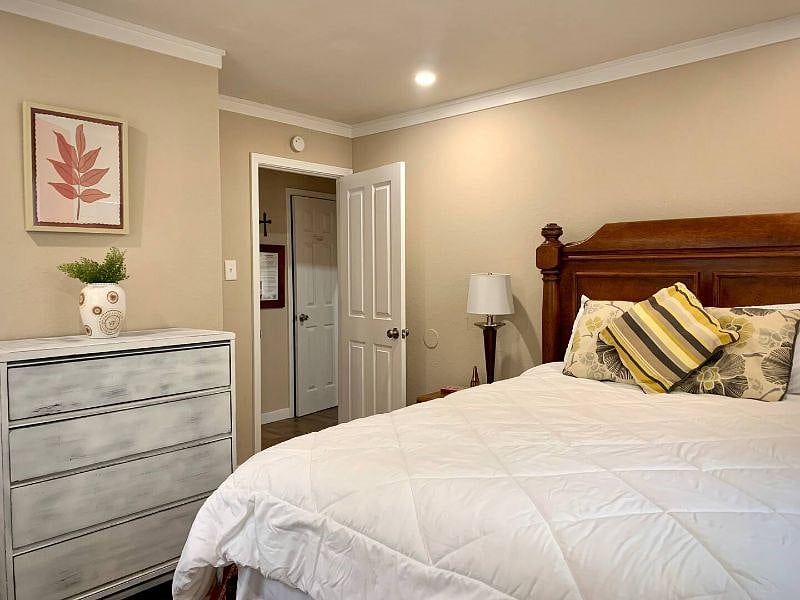 Furnished Finder property 328114_1 photo 6