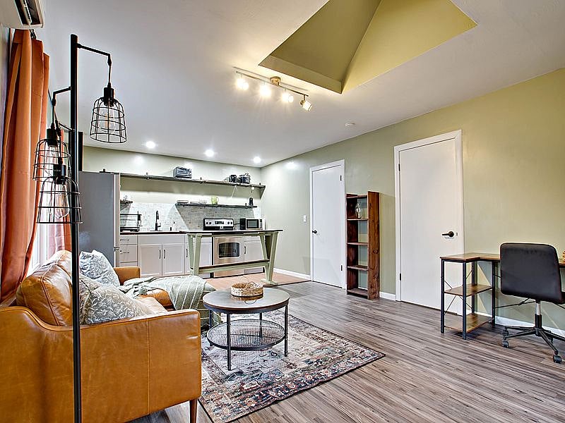 Furnished Finder property 328179_1 photo 4