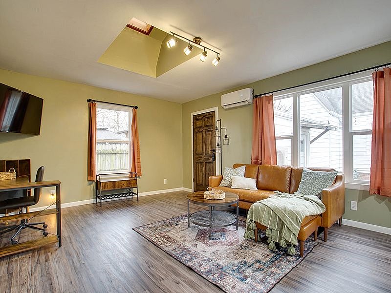 Furnished Finder property 328179_1 photo 5