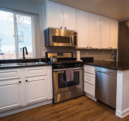 Furnished Finder property 328257_1 photo 23