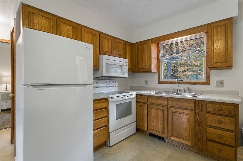 Furnished Finder property 328317_1 photo 4