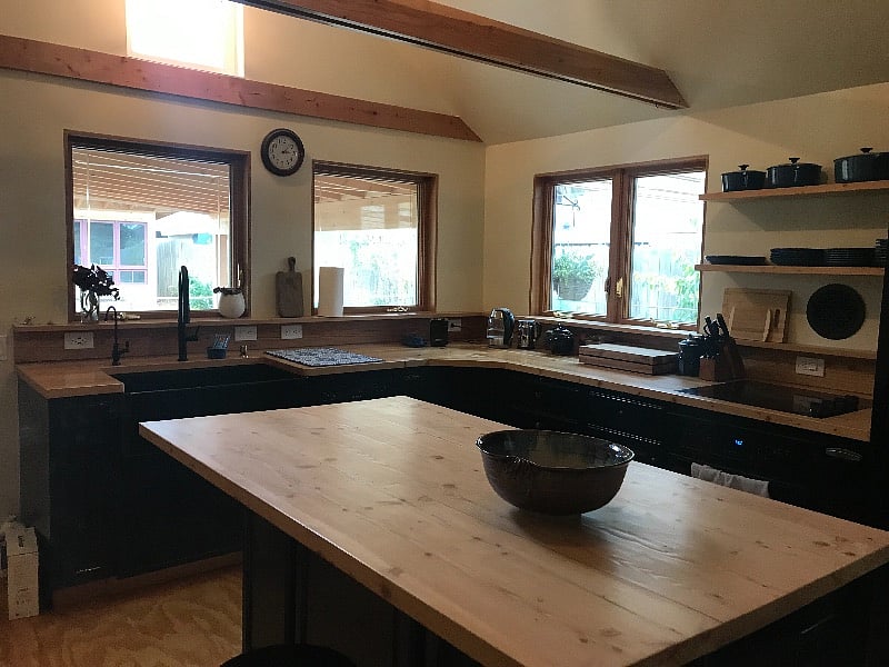 Furnished Finder property 328324_1 photo 4