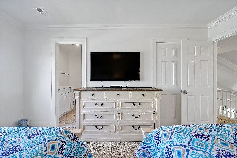 2 Queen bedroom view