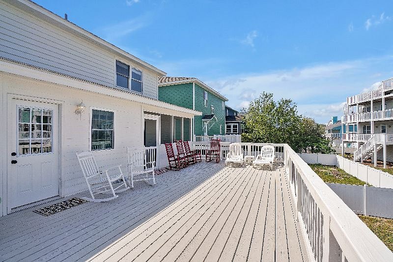 Large back deck
