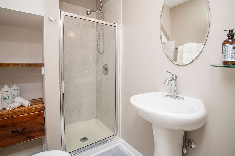 Full bath on second floor