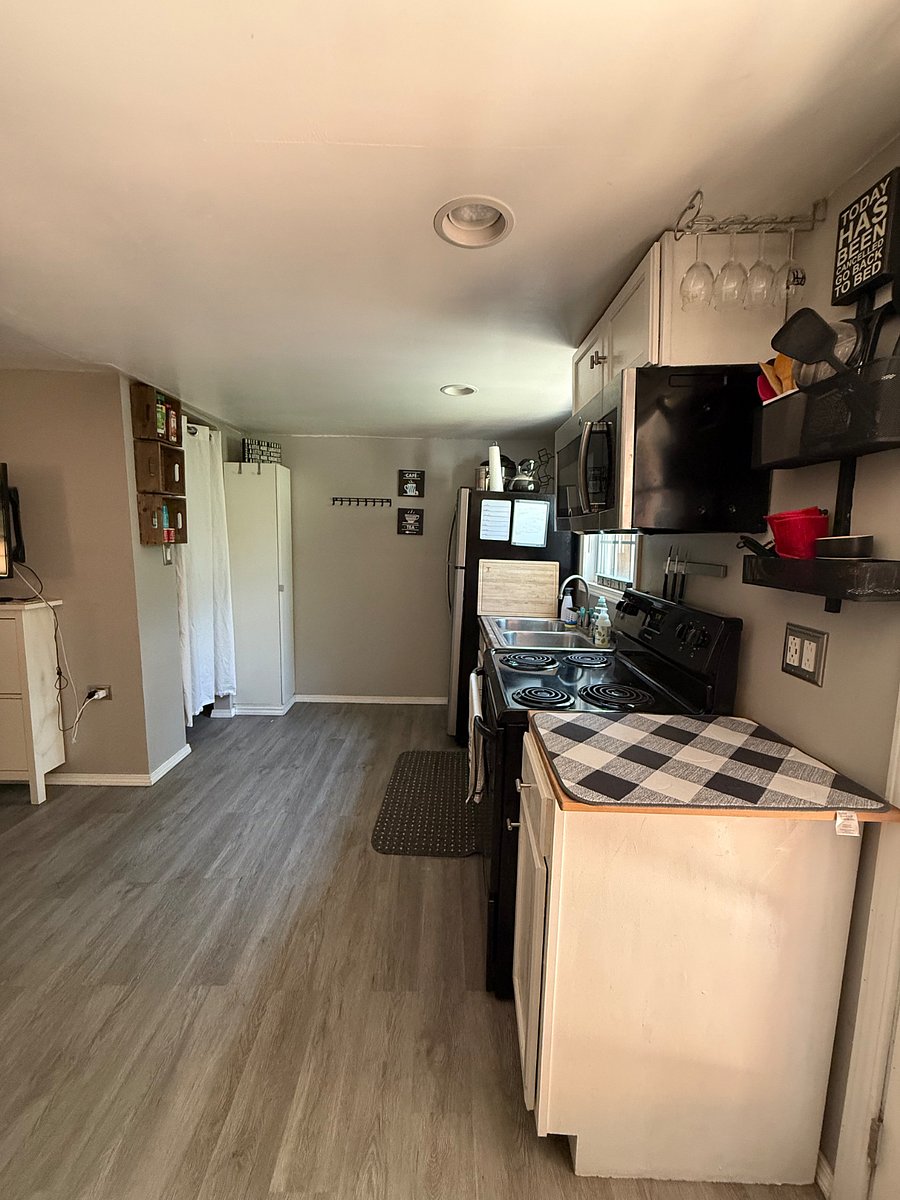 Furnished Finder property 328493_1 photo 10