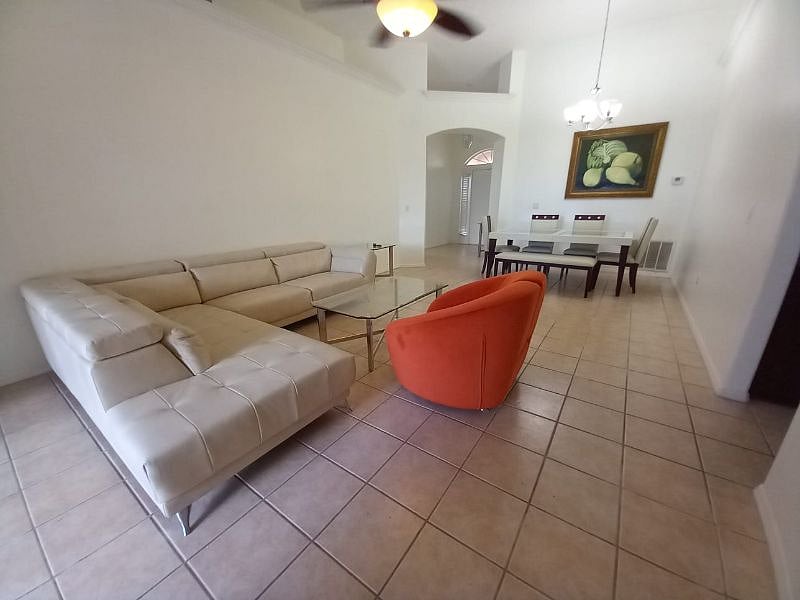 Furnished Finder property 328534_1 photo 5