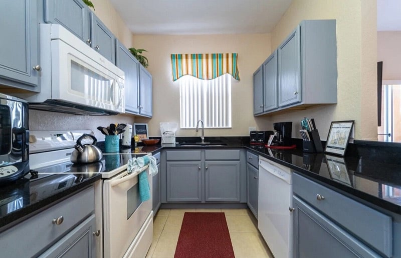 Furnished Finder property 328571_1 photo 4