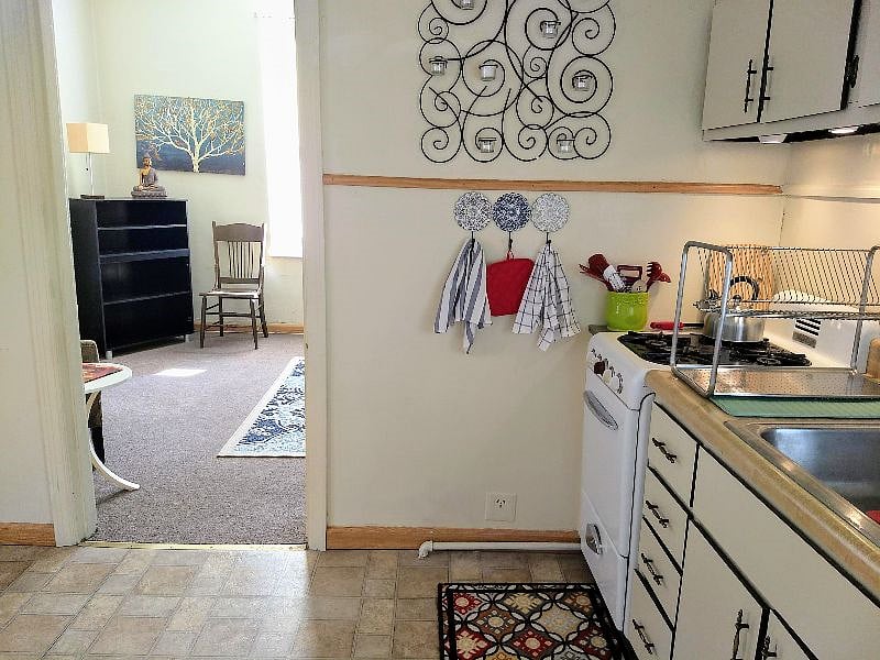 Furnished Finder property 328626_4 photo 7