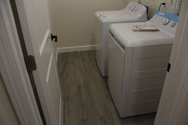 Furnished Finder property 328680_3 photo 13