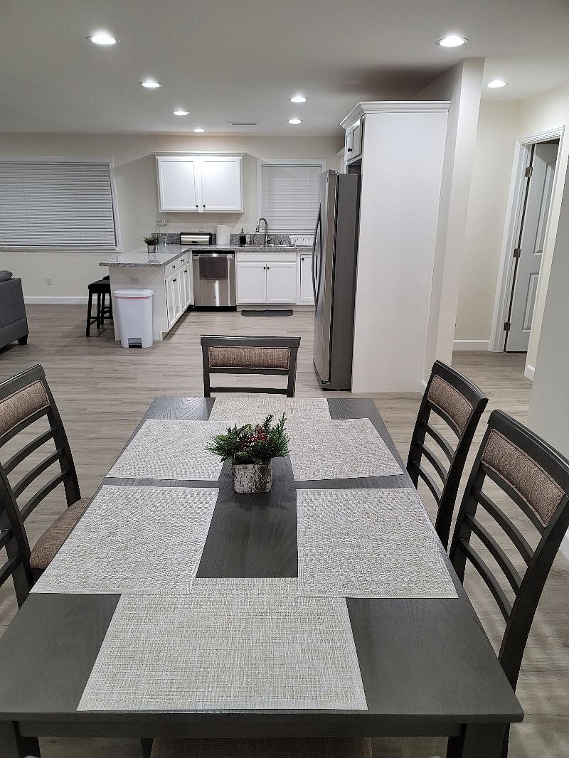 Furnished Finder property 328680_3 photo 5