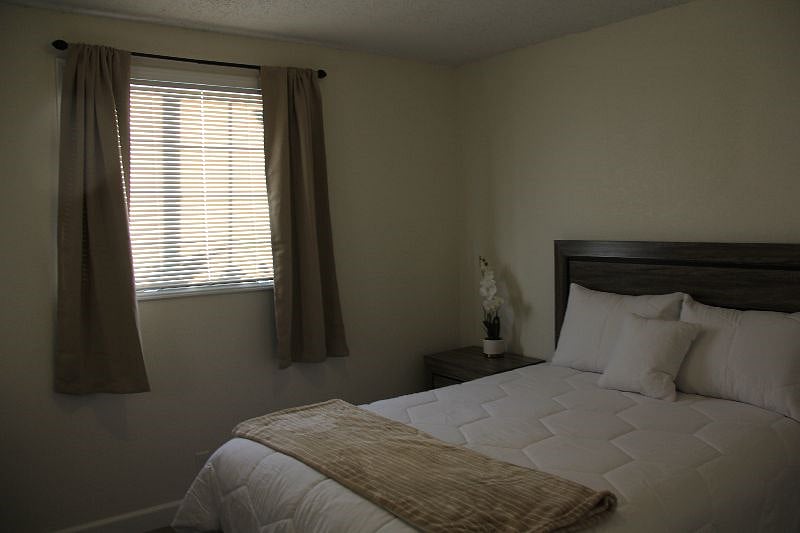 Furnished Finder property 328680_3 photo 10