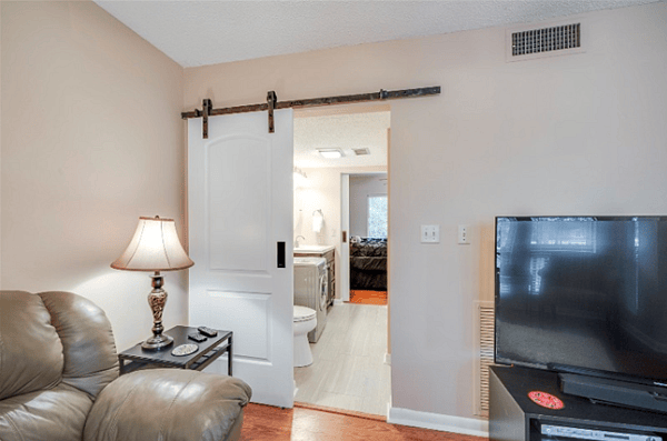 Furnished Finder property 328694_1 photo 4