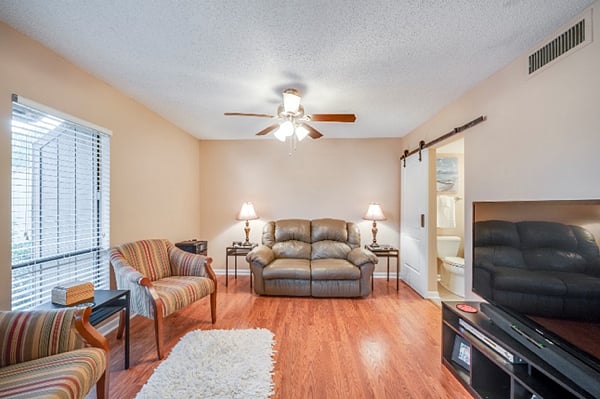 Furnished Finder property 328694_1 photo 5