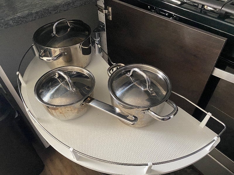 Stainless steel pots available for your use. 