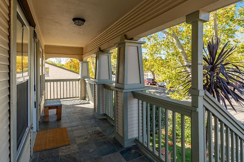 Furnished Finder property 328777_1 photo 4