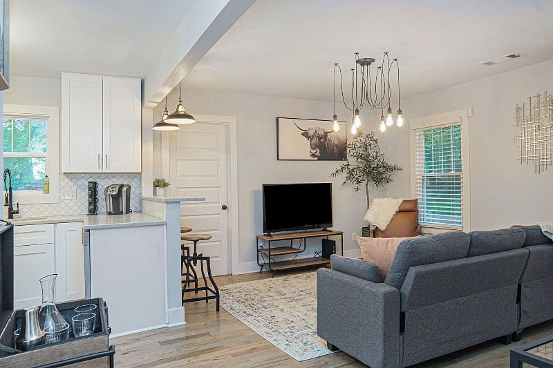 Furnished Finder property 328796_1 photo 10