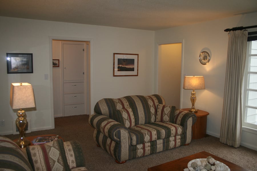 Looking toward hallway and/or entry way