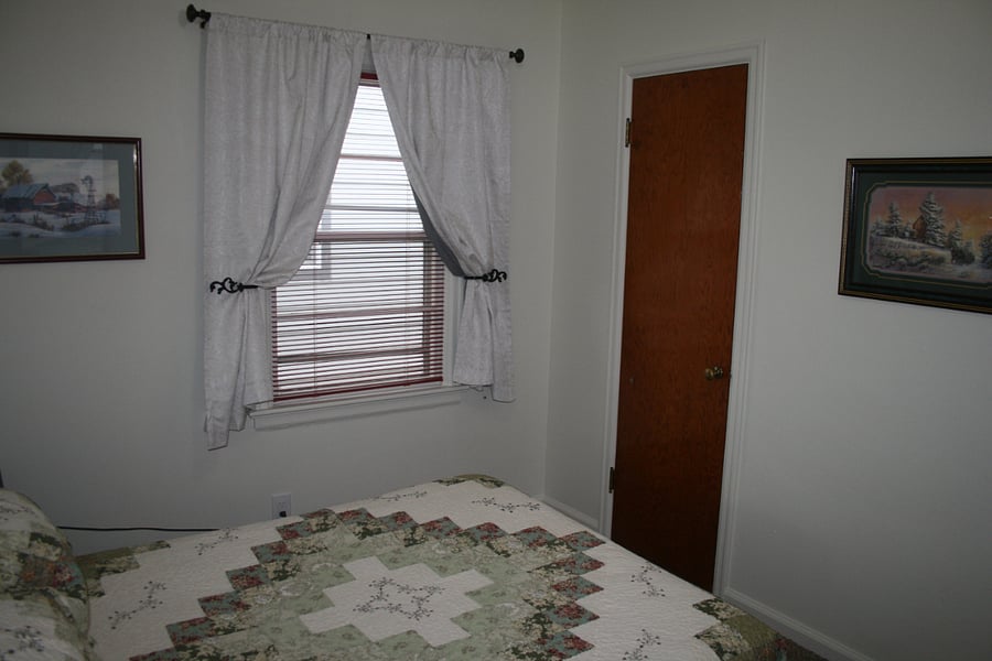 Bedroom 2_4