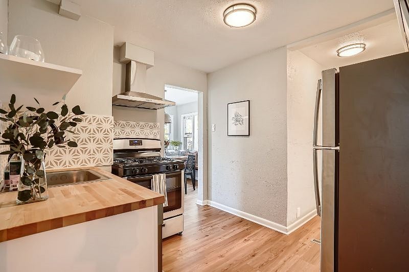 Furnished Finder property 328955_3 photo 5