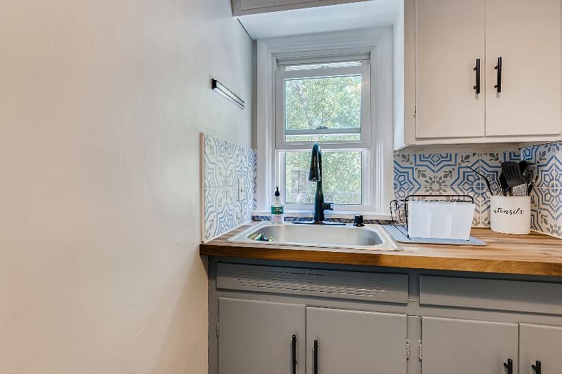 Furnished Finder property 328955_4 photo 12