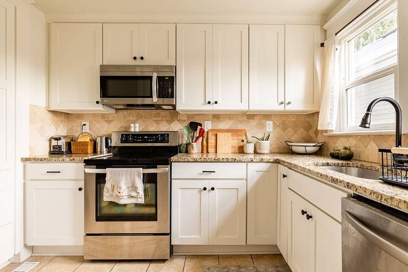 Furnished Finder property 328957_1 photo 7