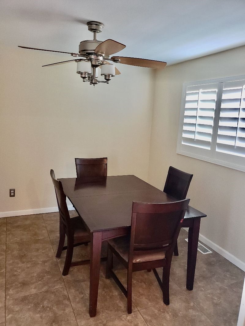 Furnished Finder property 329022_1 photo 8