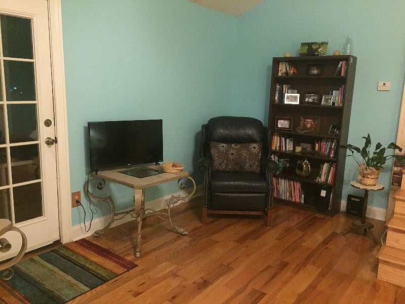 Furnished Finder property 329051_2 photo 4