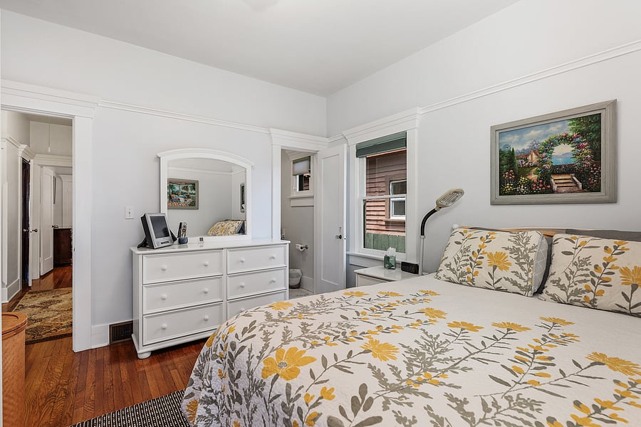 Furnished Finder property 329135_1 photo 18