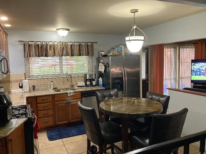 Furnished Finder property 329164_1 photo 9
