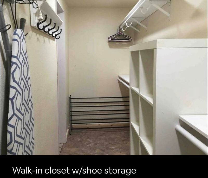 Walk-in closet