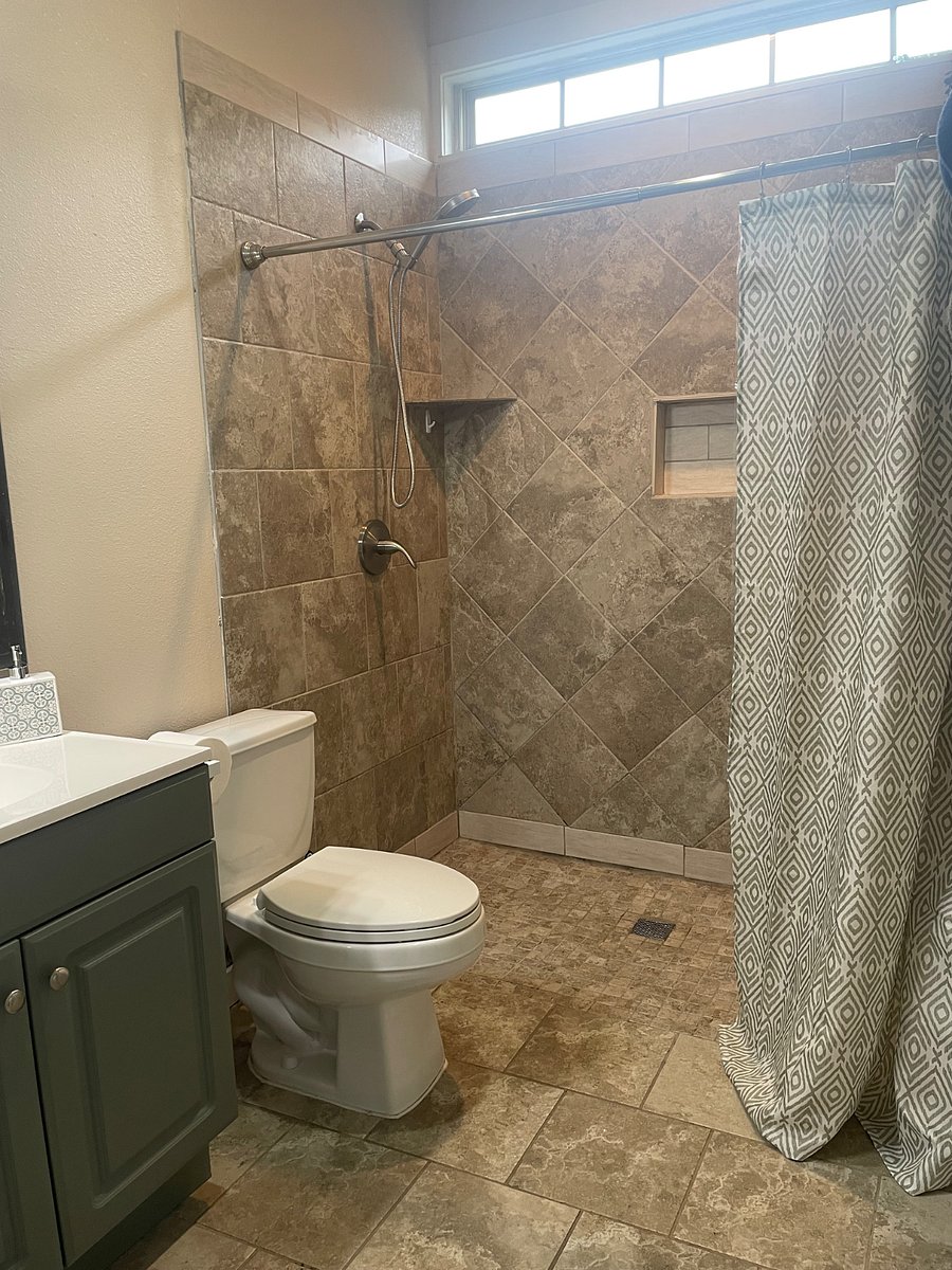 Furnished Finder property 329239_1 photo 11