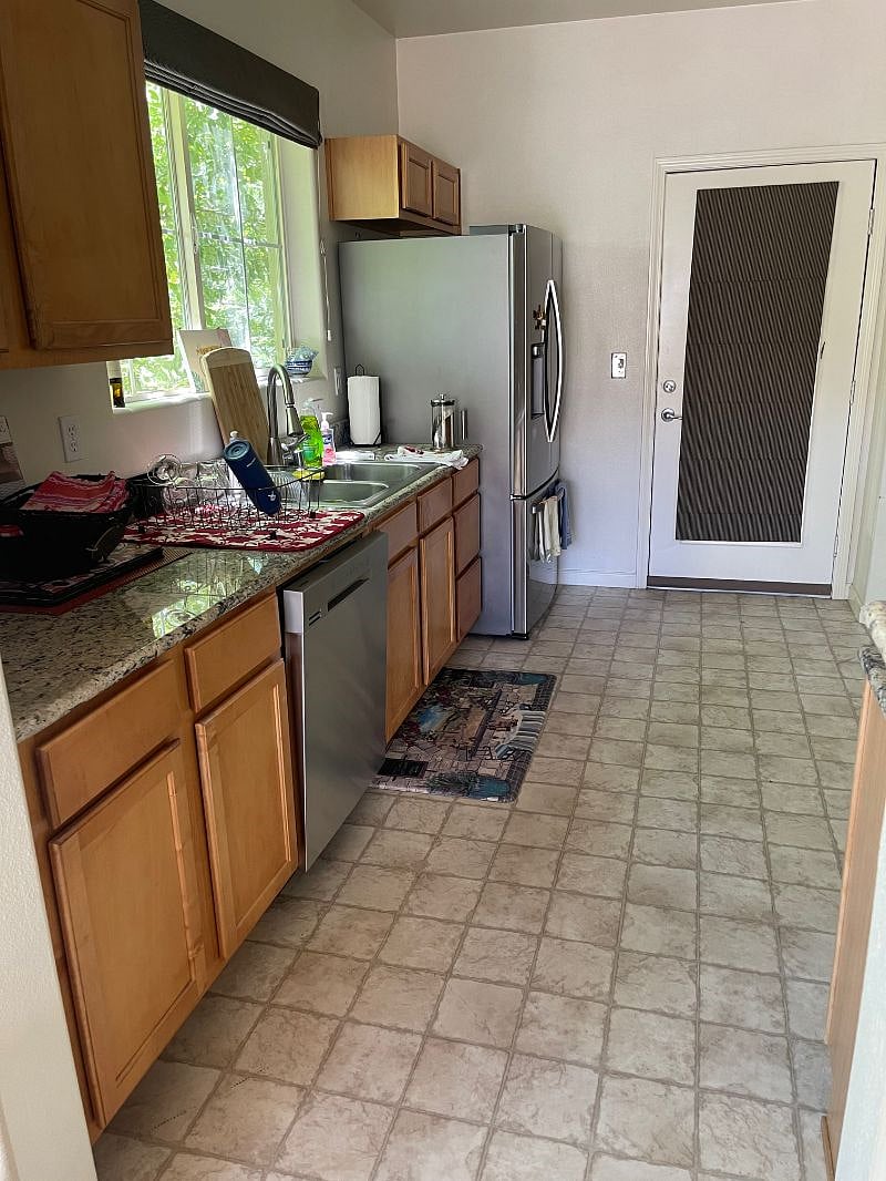 Furnished Finder property 329287_1 photo 6