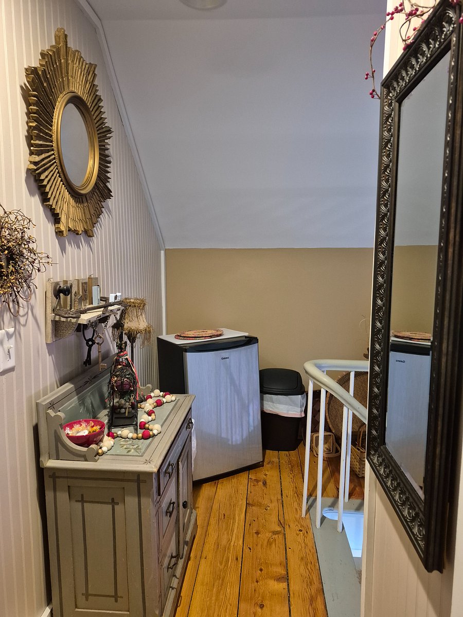 More Space than can Show in Photos!