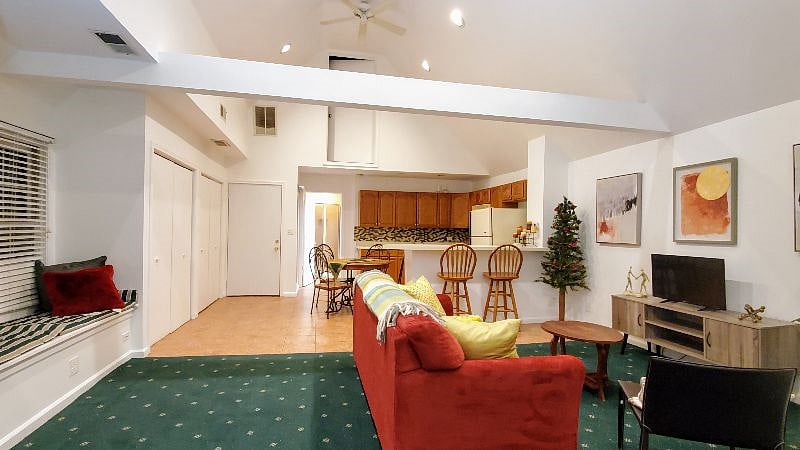Furnished Finder property 329347_1 photo 4