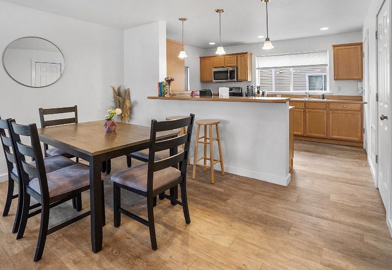 Furnished Finder property 329499_1 photo 14
