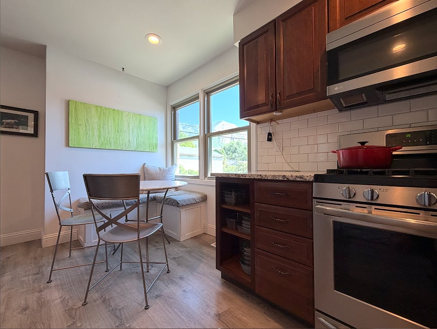 Furnished Finder property 329507_2 photo 3