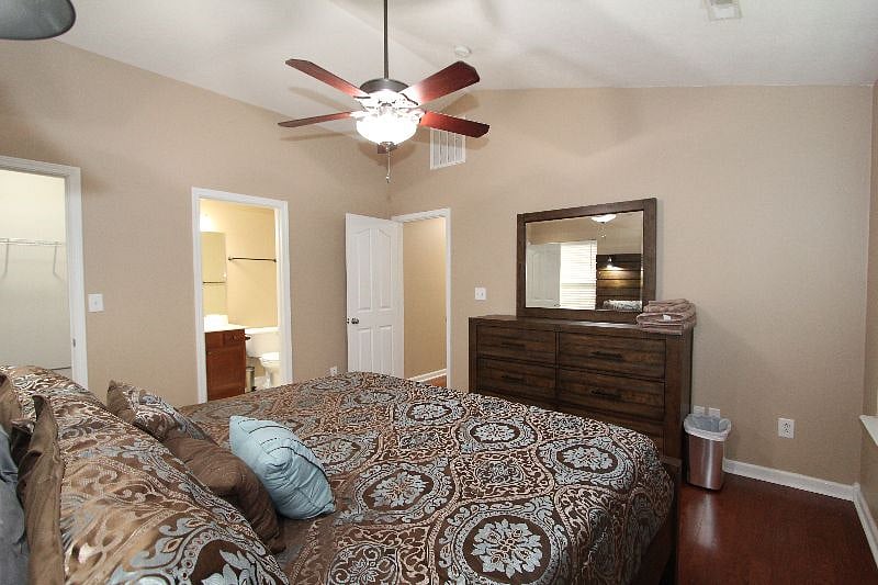 Furnished Finder property 329518_1 photo 7
