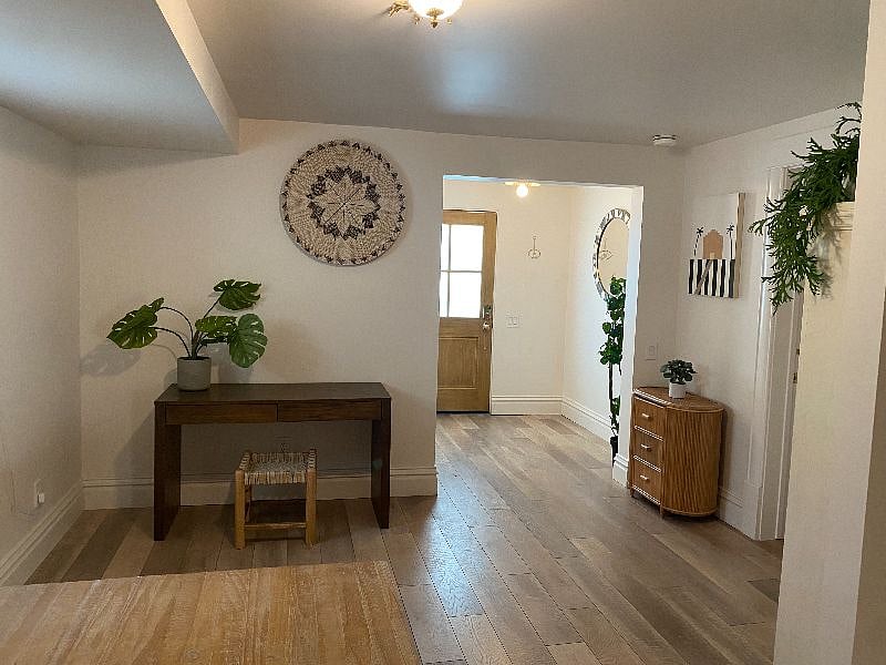 Furnished Finder property 329536_1 photo 34
