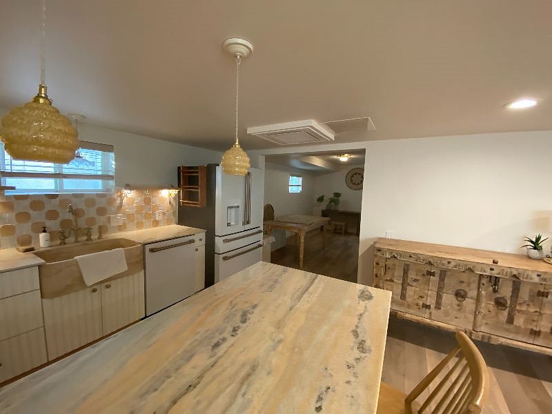 Furnished Finder property 329536_1 photo 36