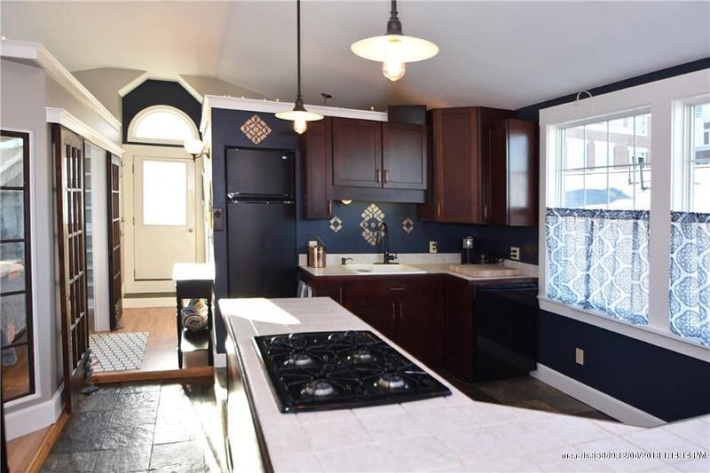 Furnished Finder property 329540_1 photo 11