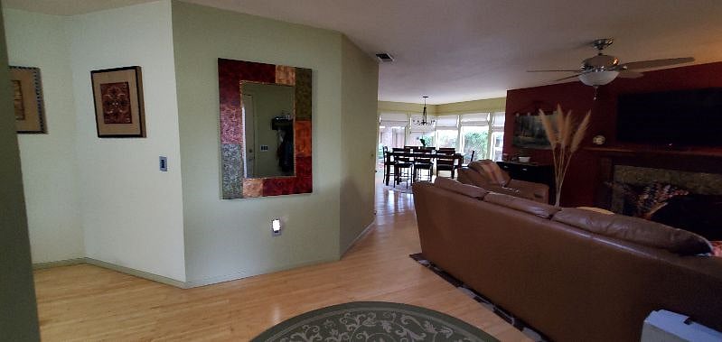 Furnished Finder property 329588_1 photo 8
