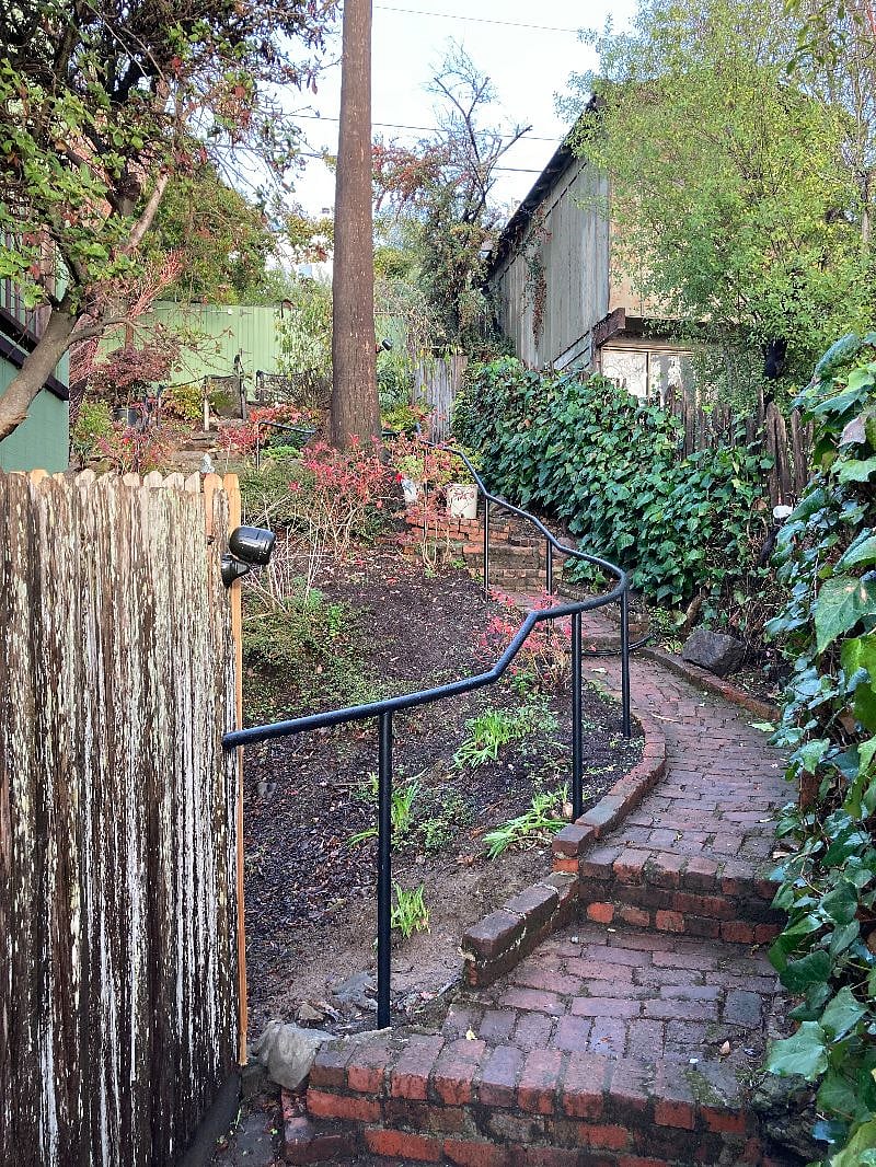 walkway to private entrance
