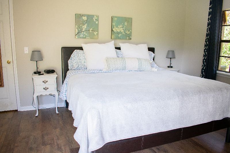 Furnished Finder property 329602_1 photo 10