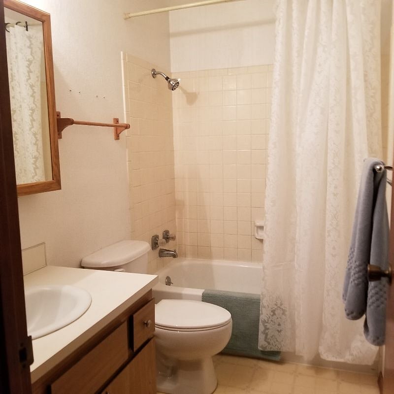 Full bathroom upstairs