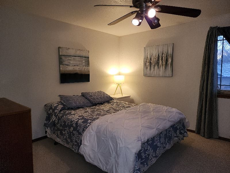 Queen bed in first bedroom