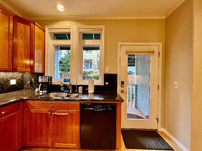Furnished Finder property 329667_1 photo 6